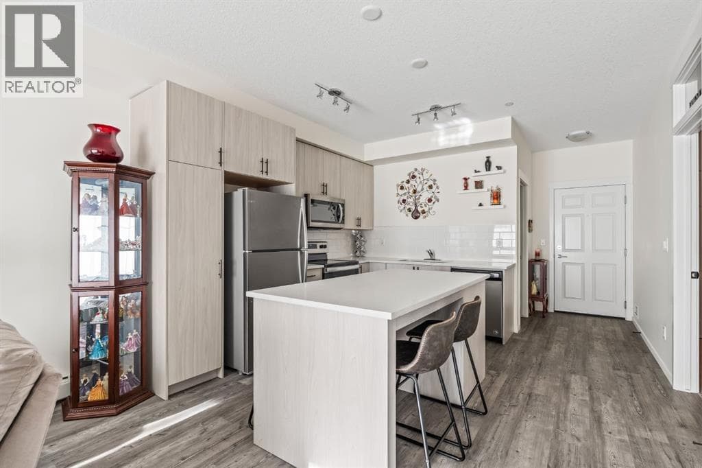 6302, 151 Legacy Main Street SE — photo 3