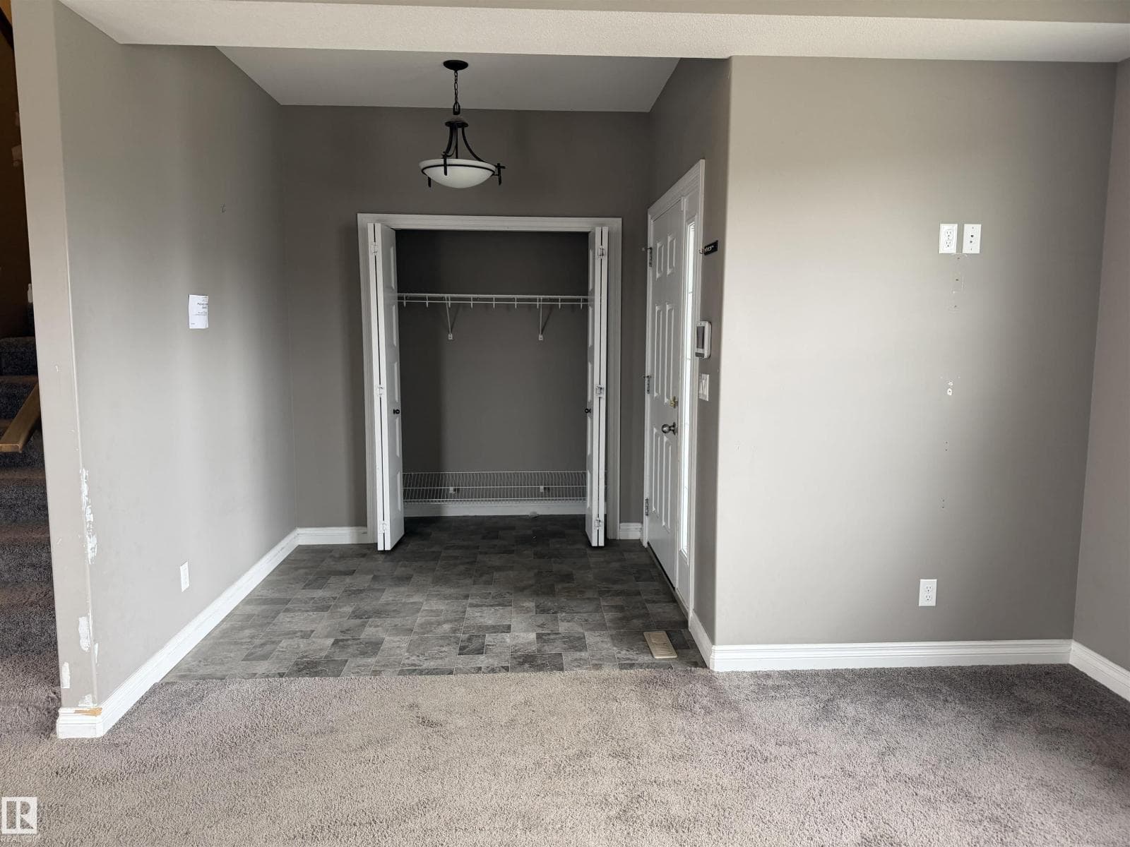 4038 56 AV — photo 3