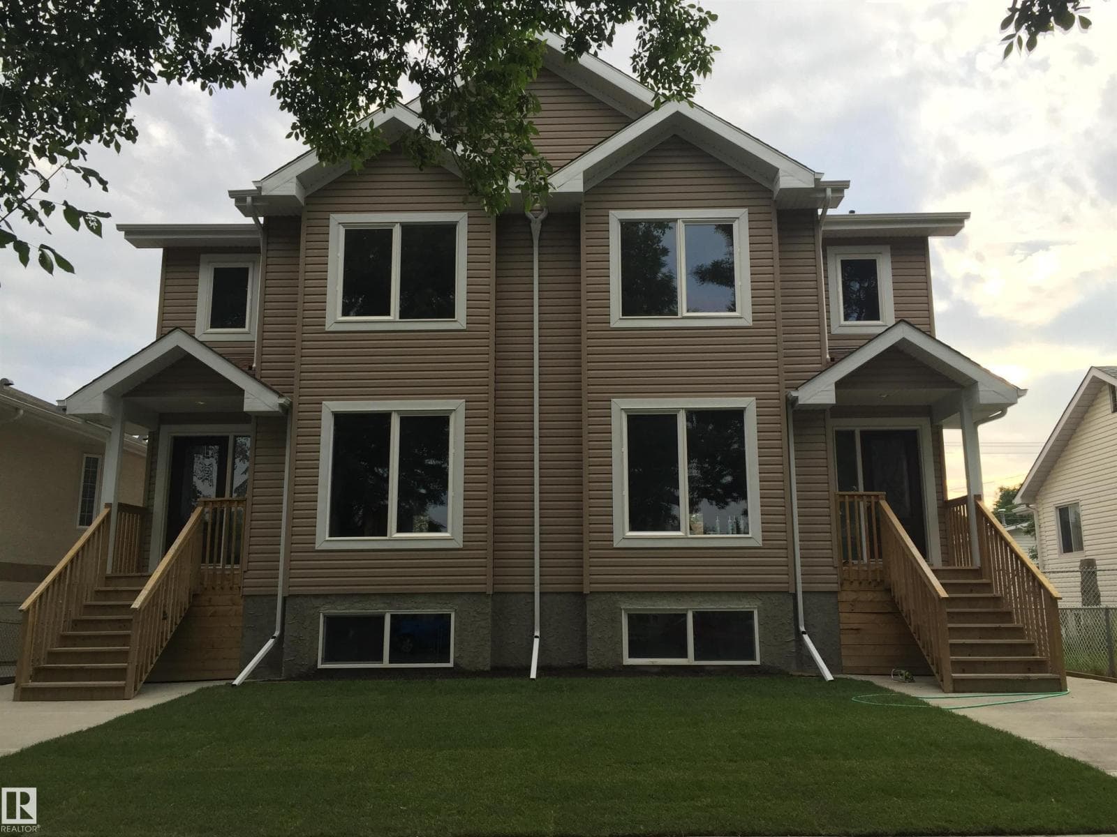 12224 88 ST NW NW