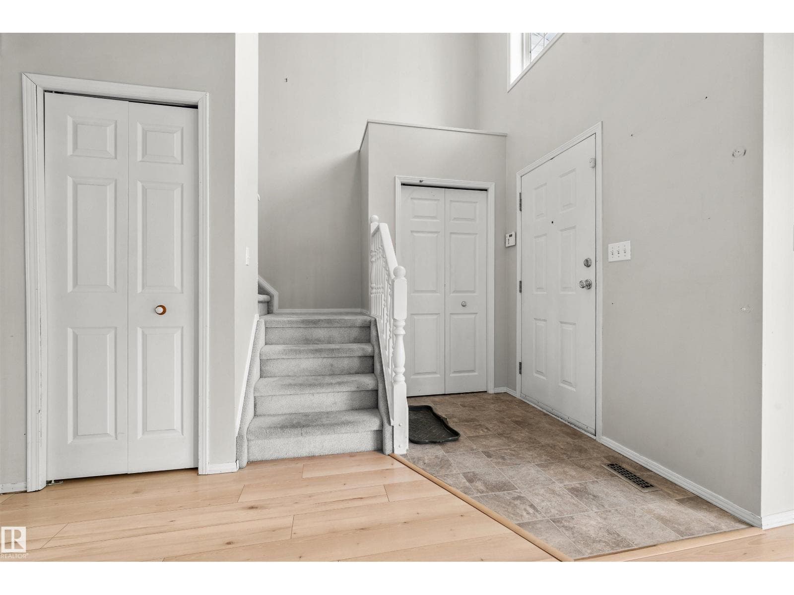 #32 3311 58 ST NW — photo 3