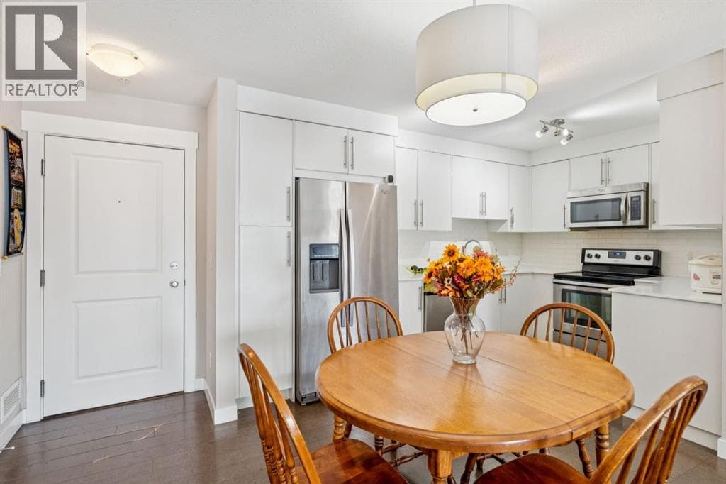 5109, 302 SKYVIEW RANCH Drive NE — photo 3