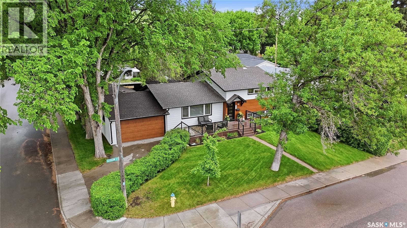 901 Glasgow STREET photo 3