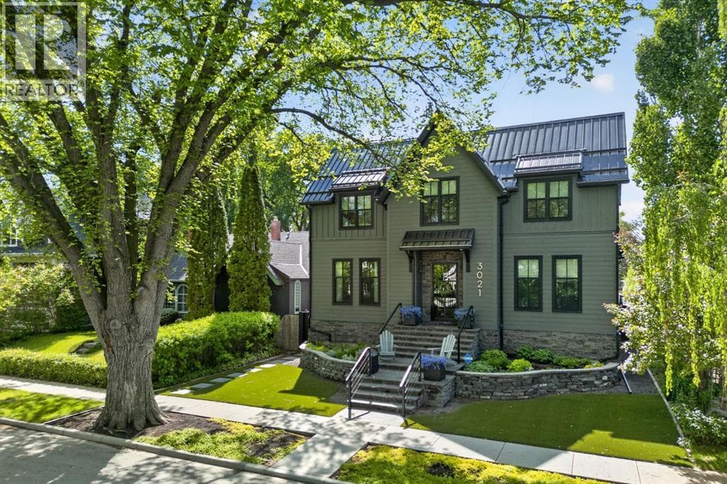 3021 3 Street SW — photo 2