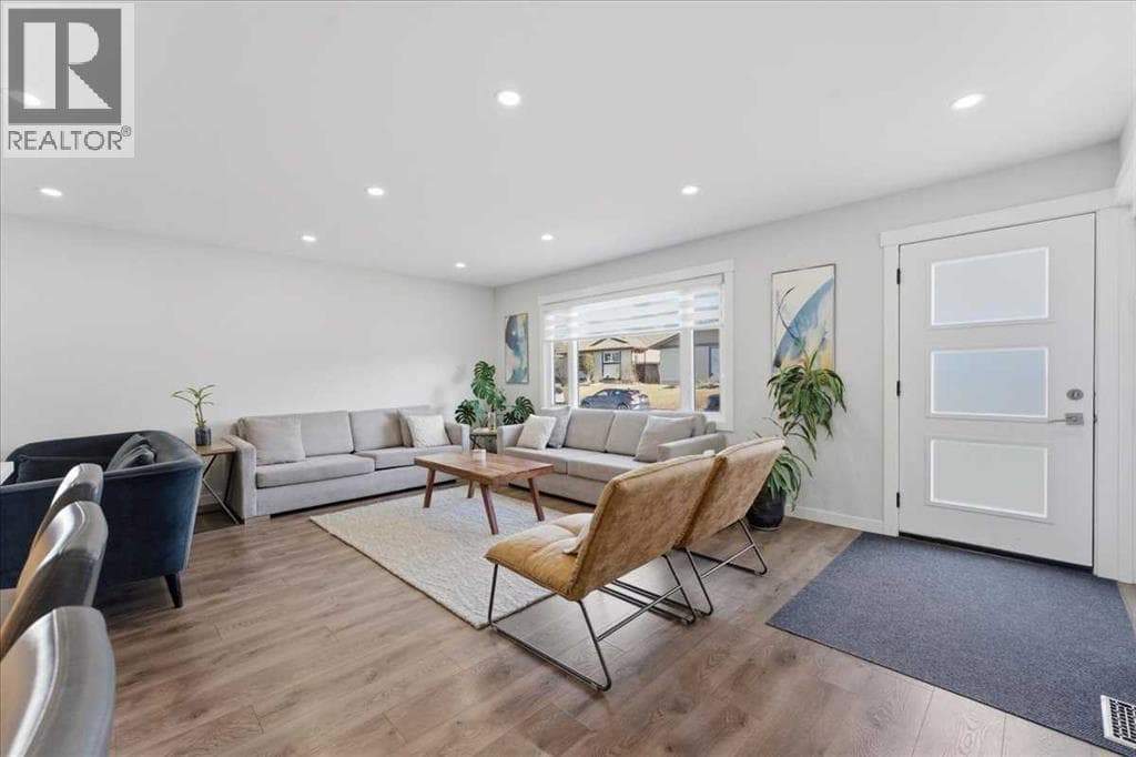 6603 Malvern Road NE — photo 4