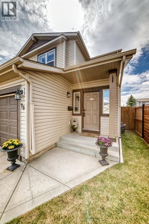 70 Jensen Place — photo 4