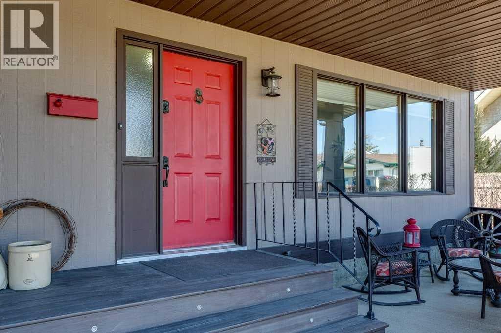 5323 Margodt Close — photo 3