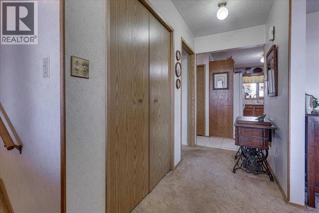 5323 Margodt Close — photo 5