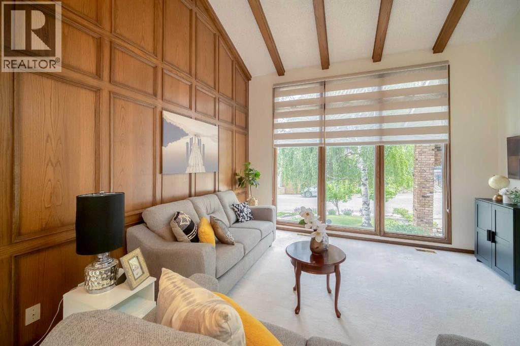 107 Edgehill Court NW — photo 5