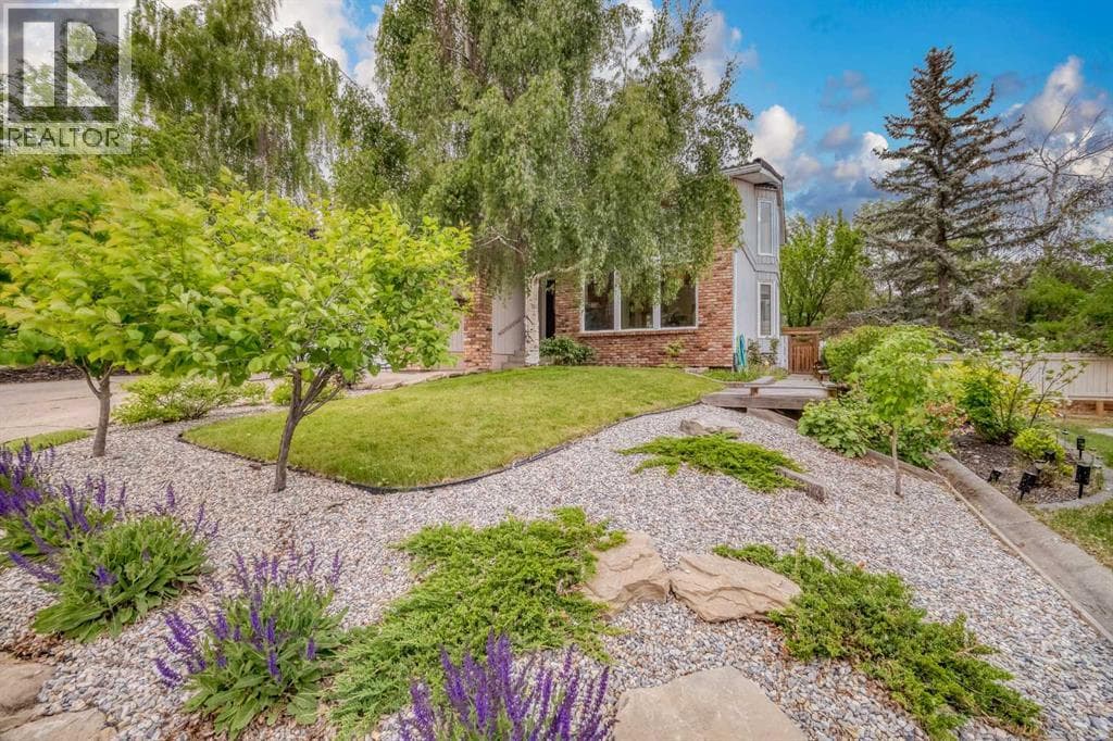 107 Edgehill Court NW — photo 3