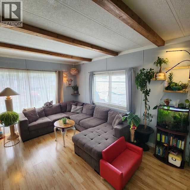 28, 726 CARMICHAEL Lane — photo 3