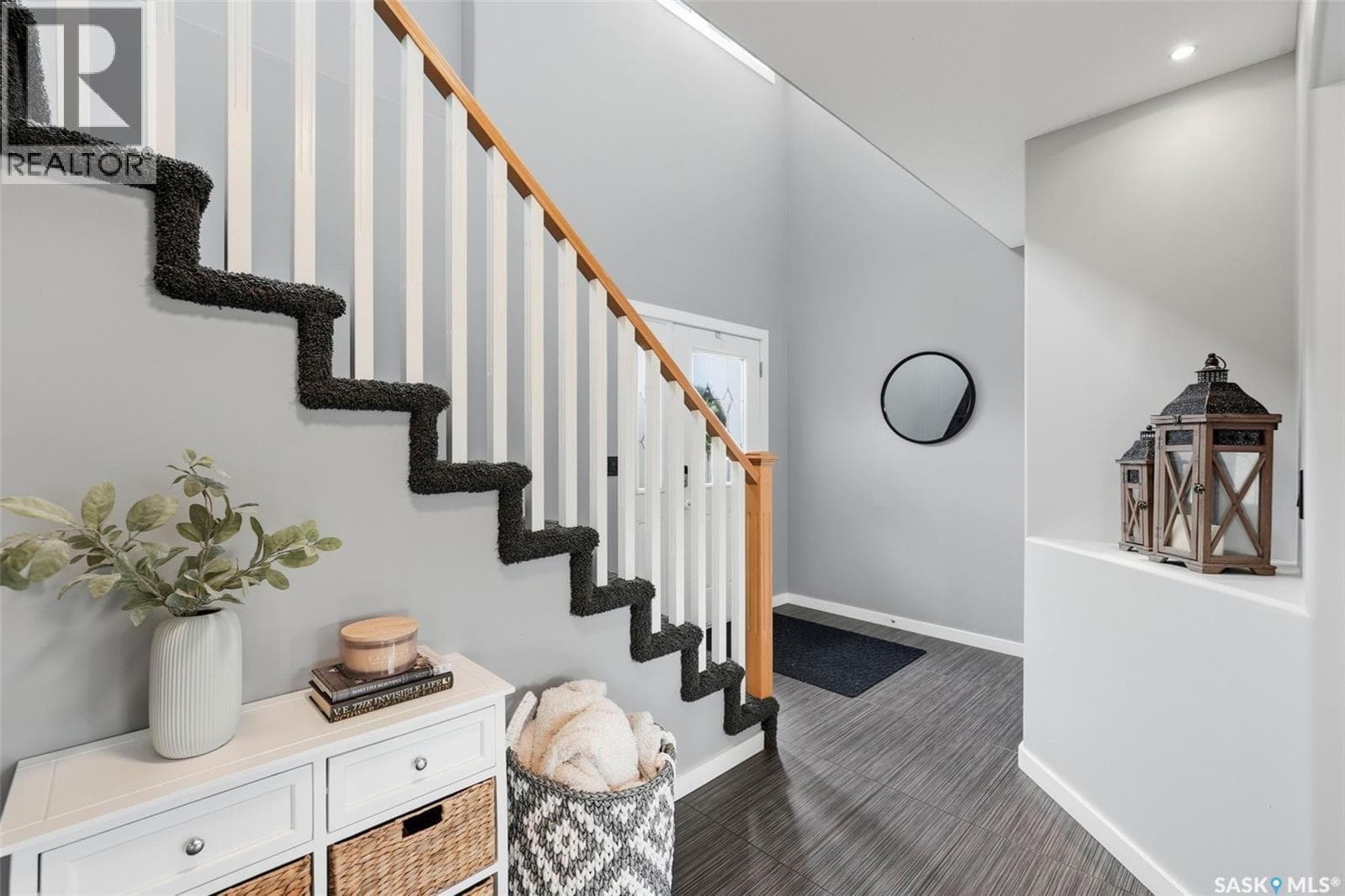 327 Hettle COVE — photo 3