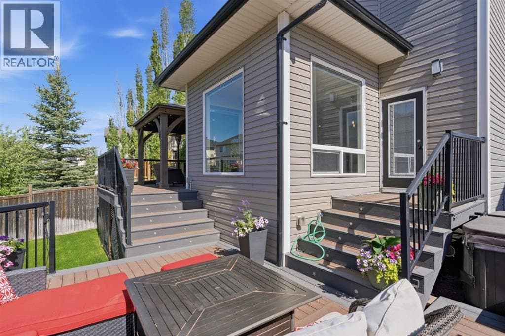 212 Willowmere Close — photo 4