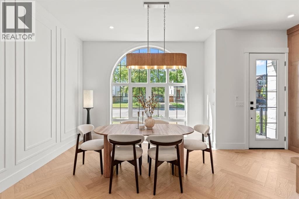 520 34A Street NW — photo 3