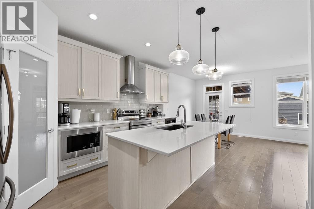 117 Ravenstern Crescent — photo 5