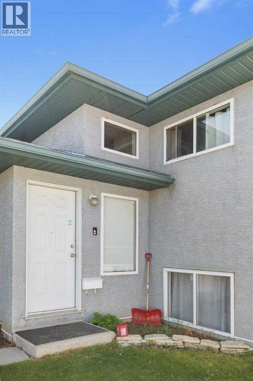 49 Sage Place SE — photo 2