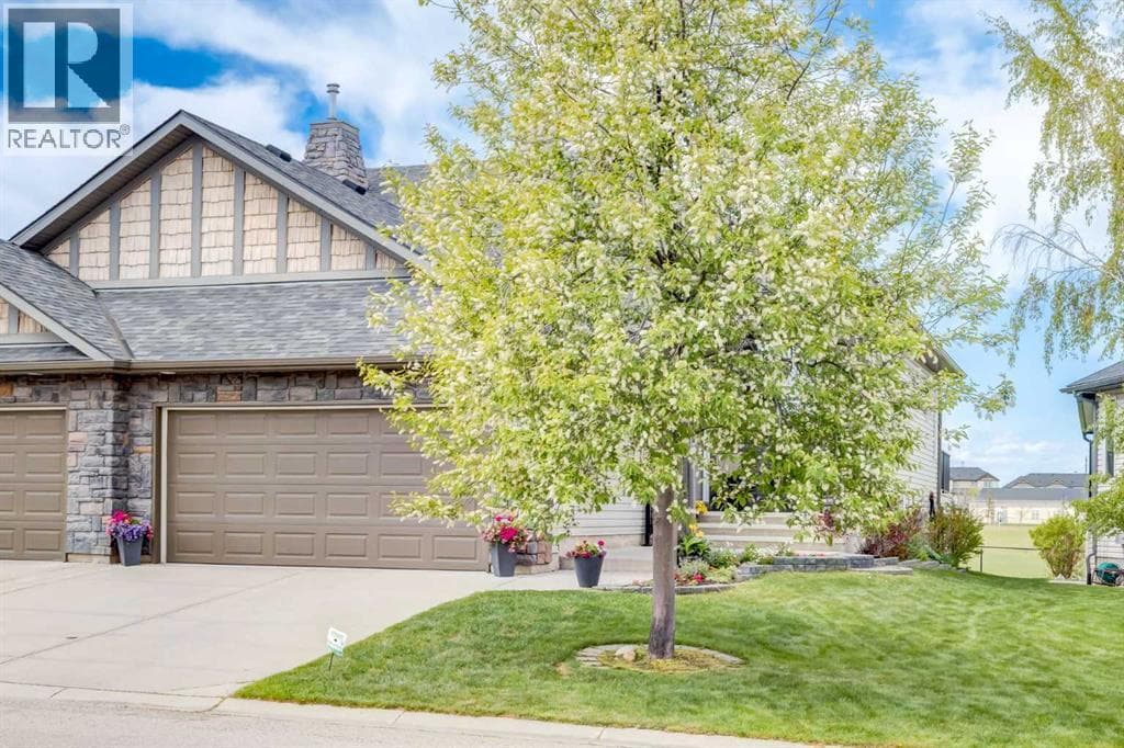 38 Kincora Terrace NW — photo 3