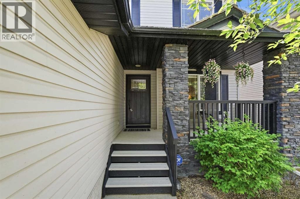 347 Mt Douglas Green SE — photo 4
