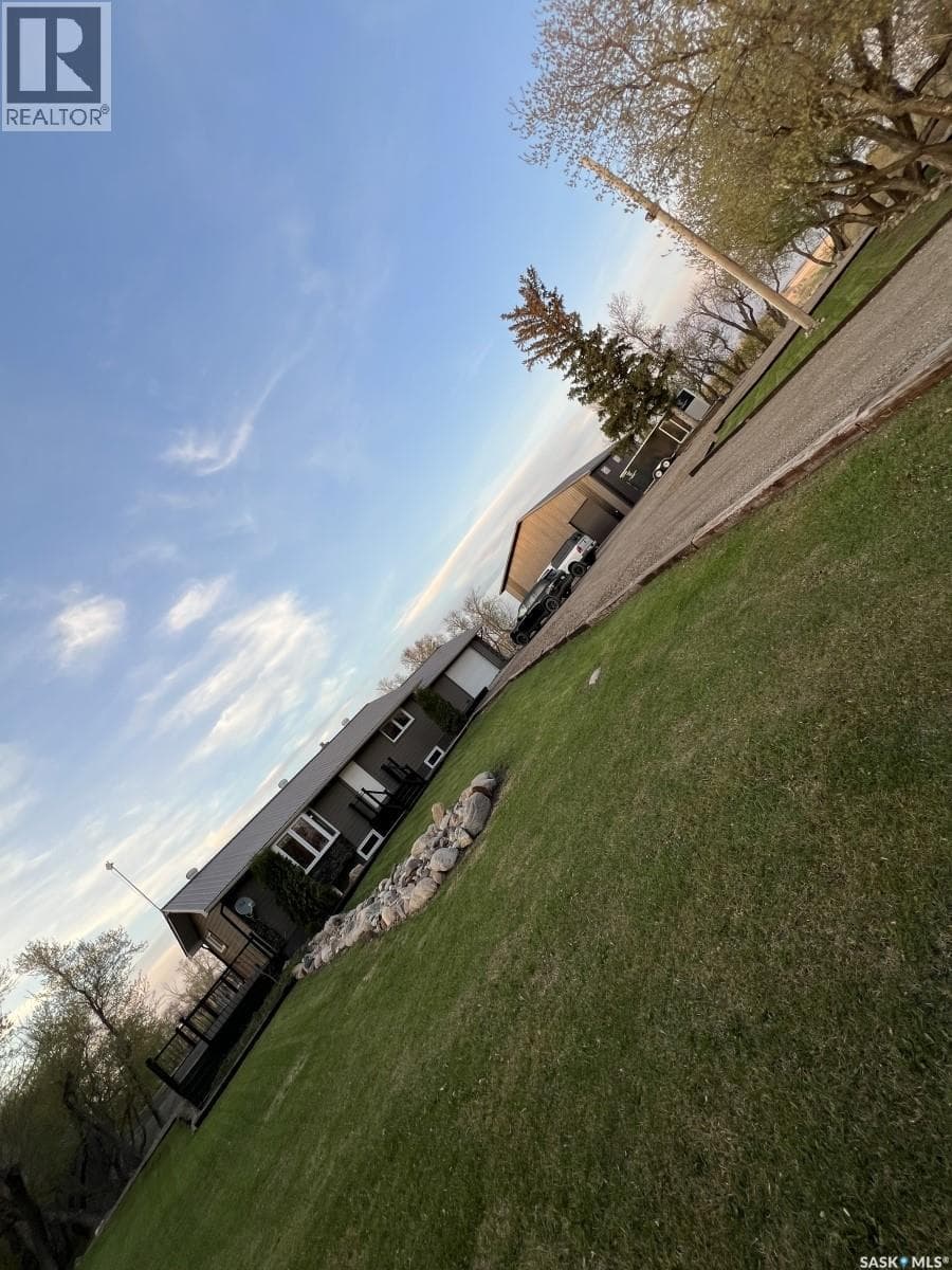 Kozmech Acreage