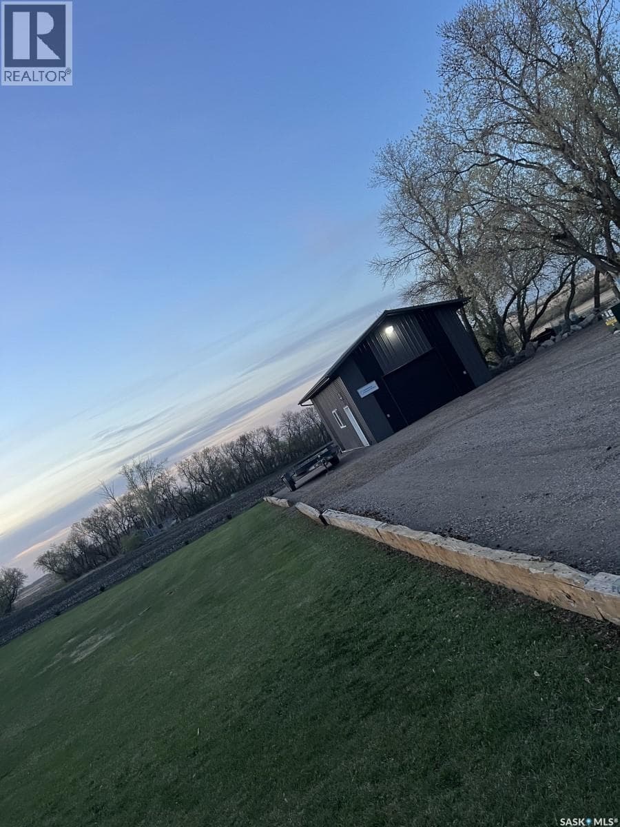 Kozmech Acreage — photo 2