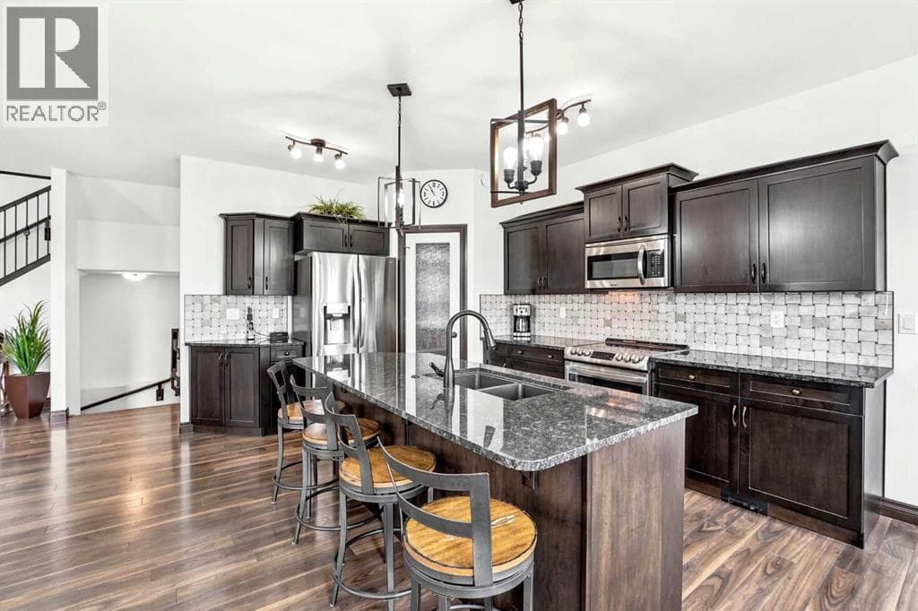 43 Thompson Crescent — photo 3
