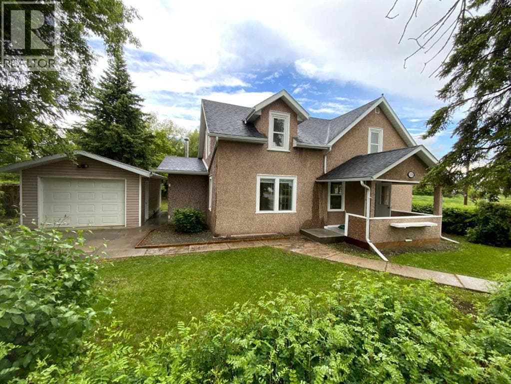 138 Trochu Avenue