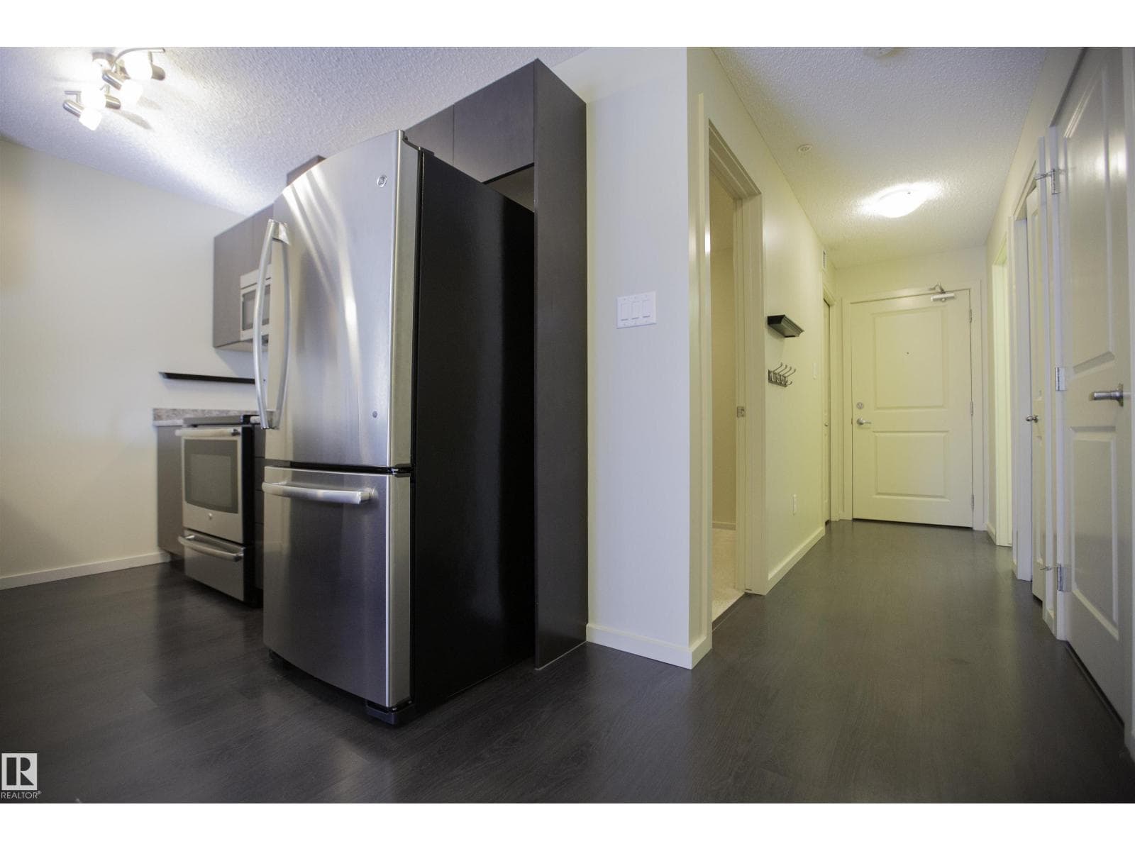 #222 344 WINDERMERE RD NW — photo 5