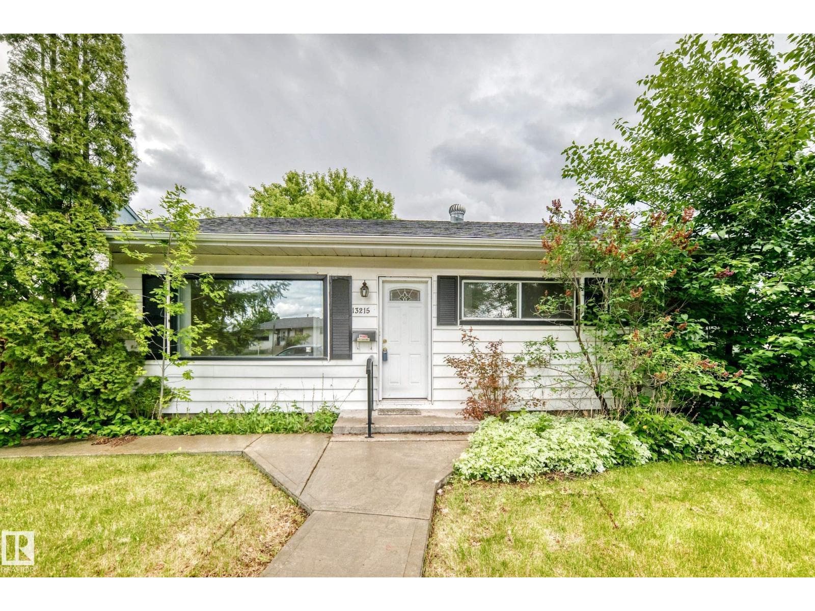 13215 132 AV NW