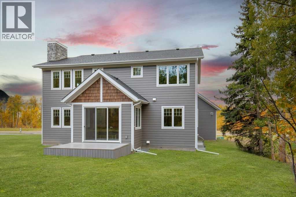 182 Slopeside Drive — photo 3