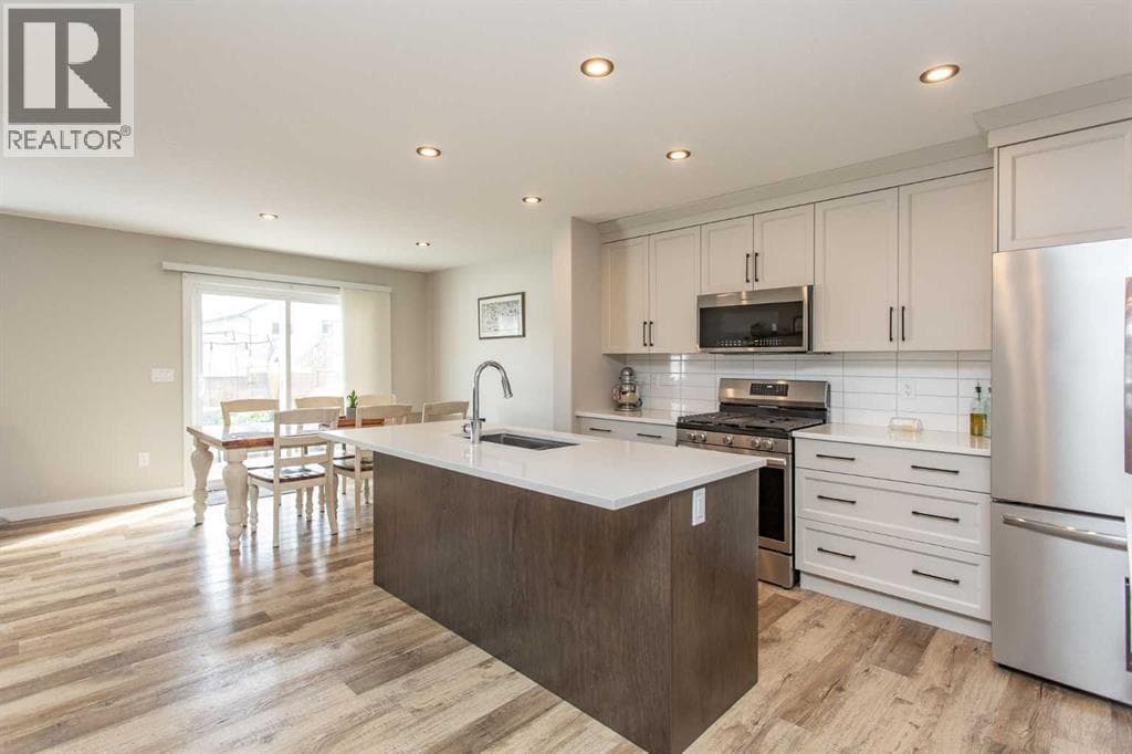 71 Bardwell Way — photo 3