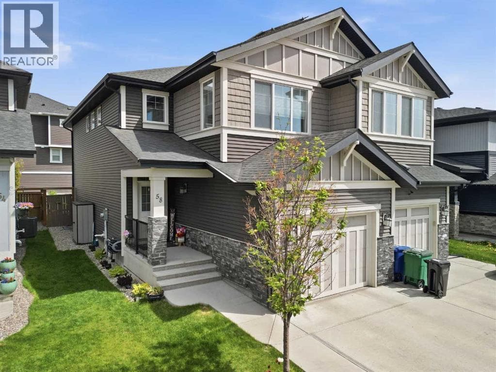 58 Kingfisher Crescent SE — photo 2