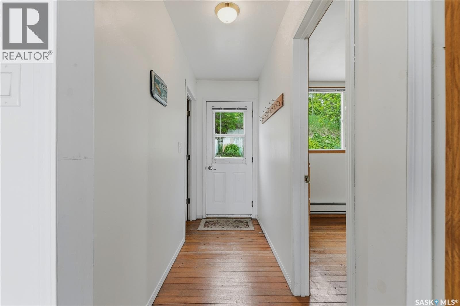 157 Lakeshore DRIVE — photo 3