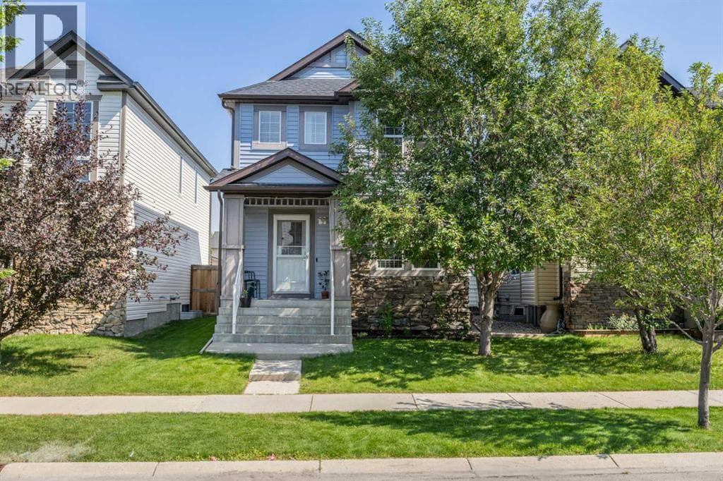 371 Silverado Drive SW — photo 2