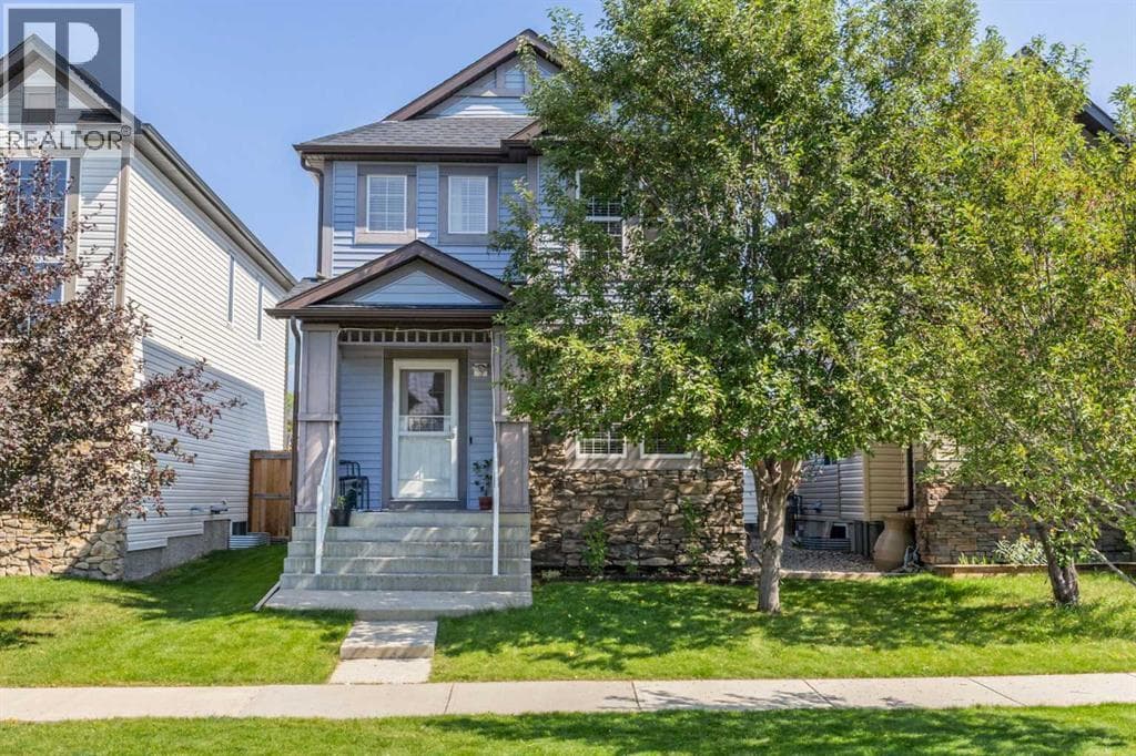 371 Silverado Drive SW — photo 3
