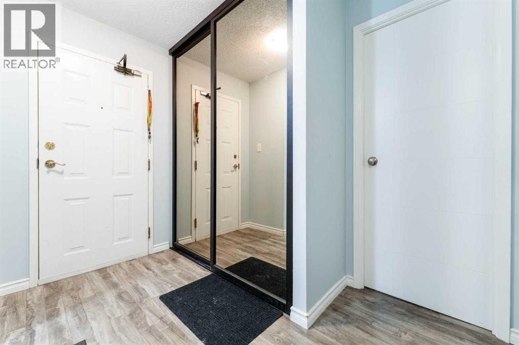 506, 924 14 Avenue SW — photo 5