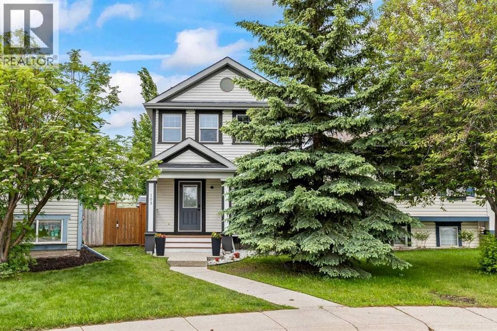 103 Copperfield Heights SE