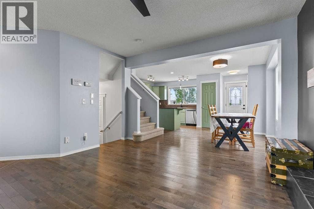 103 Copperfield Heights SE — photo 4