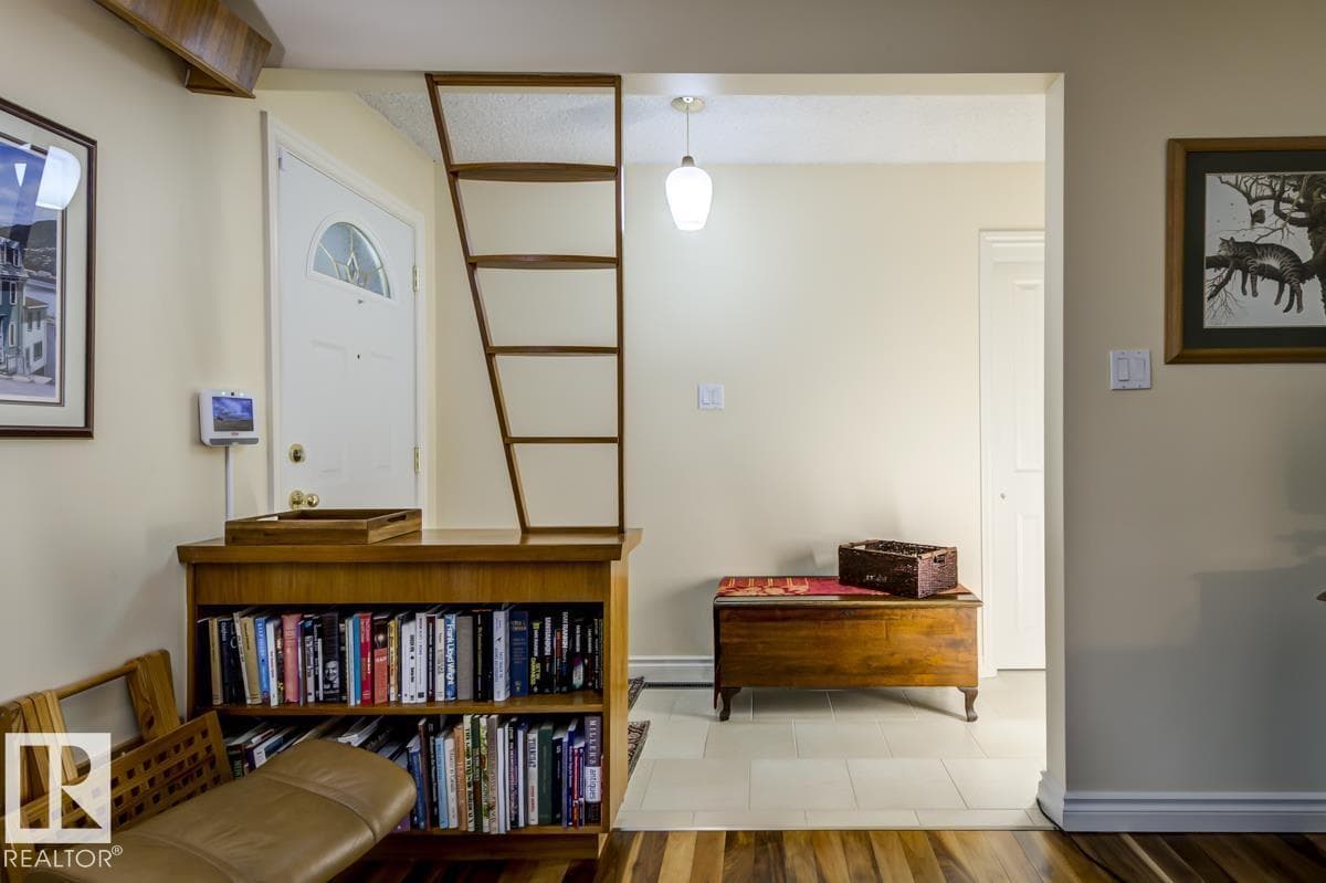 4316 117 ST NW — photo 5