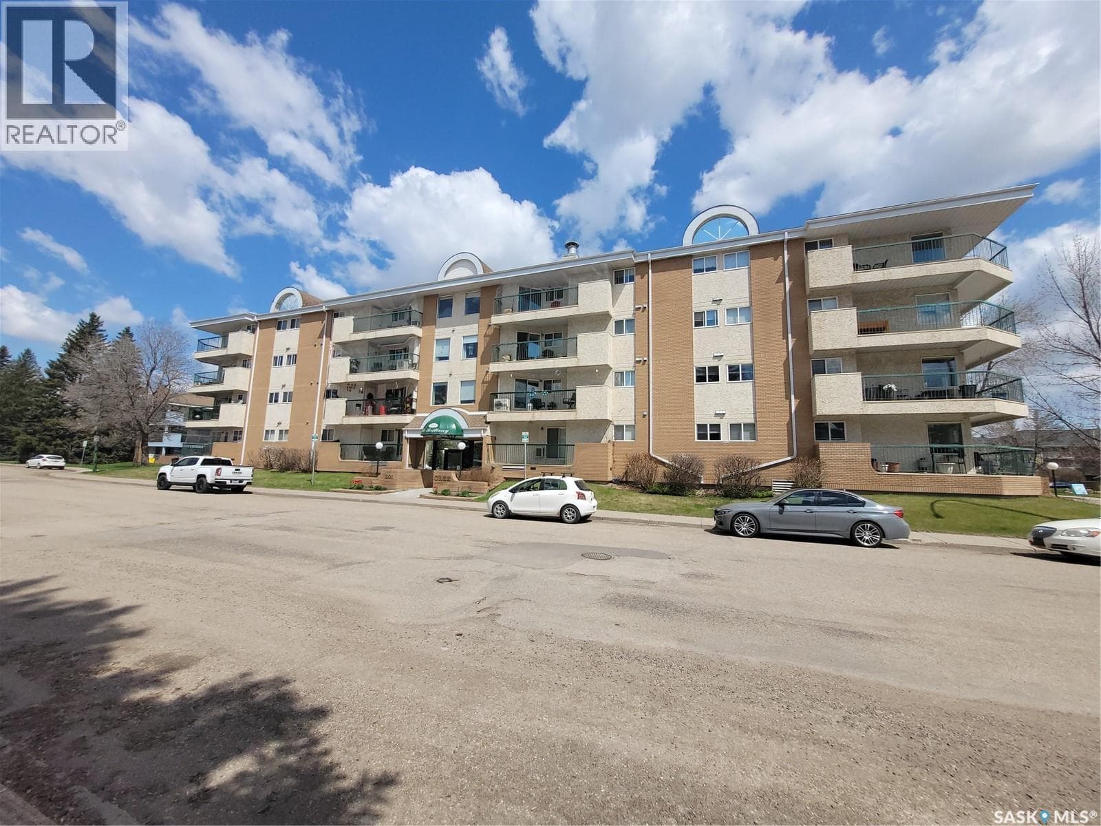 409 301 Cree CRESCENT