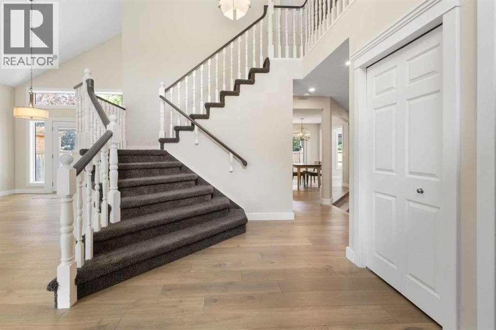 132 Woodhaven Road SW — photo 4