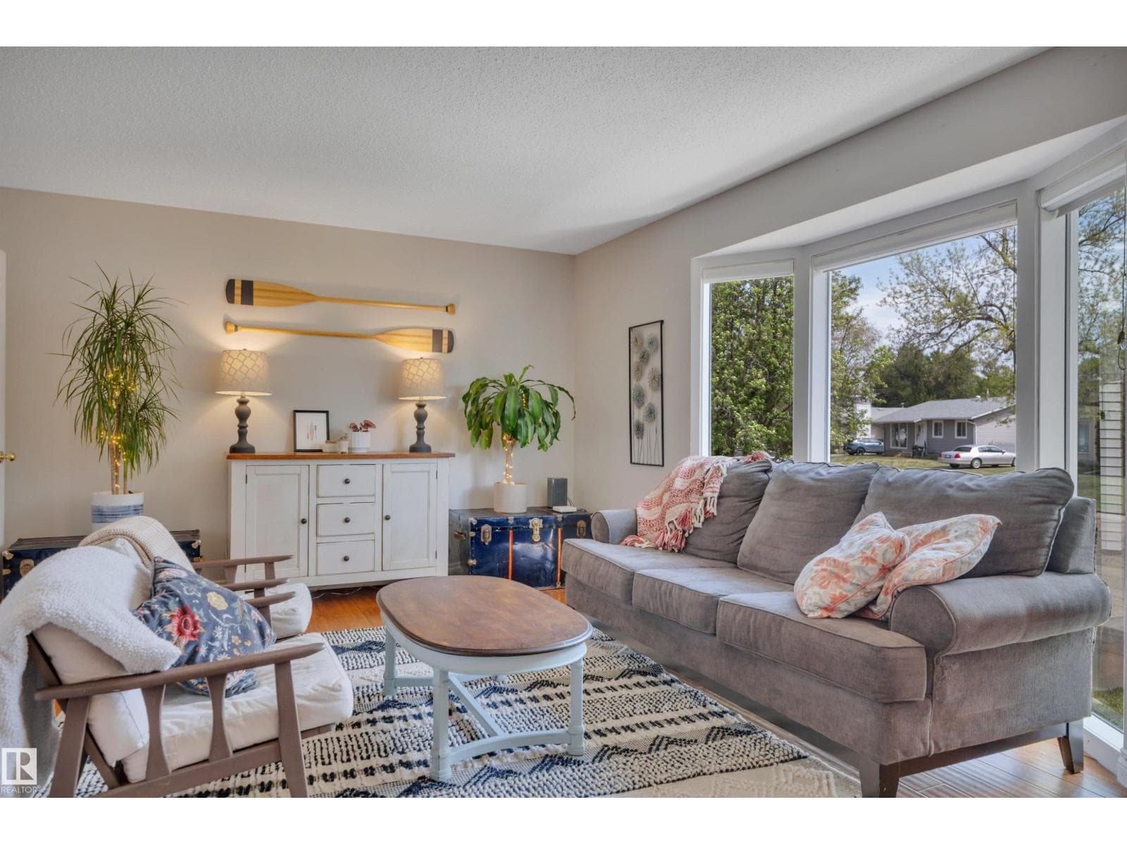 14 MEADOWOOD CR — photo 4