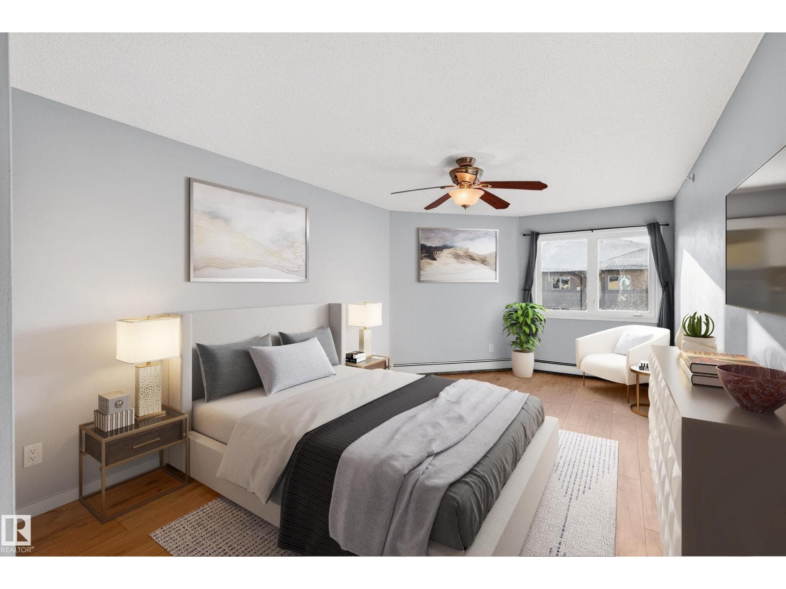 #418 10403 98 AV NW