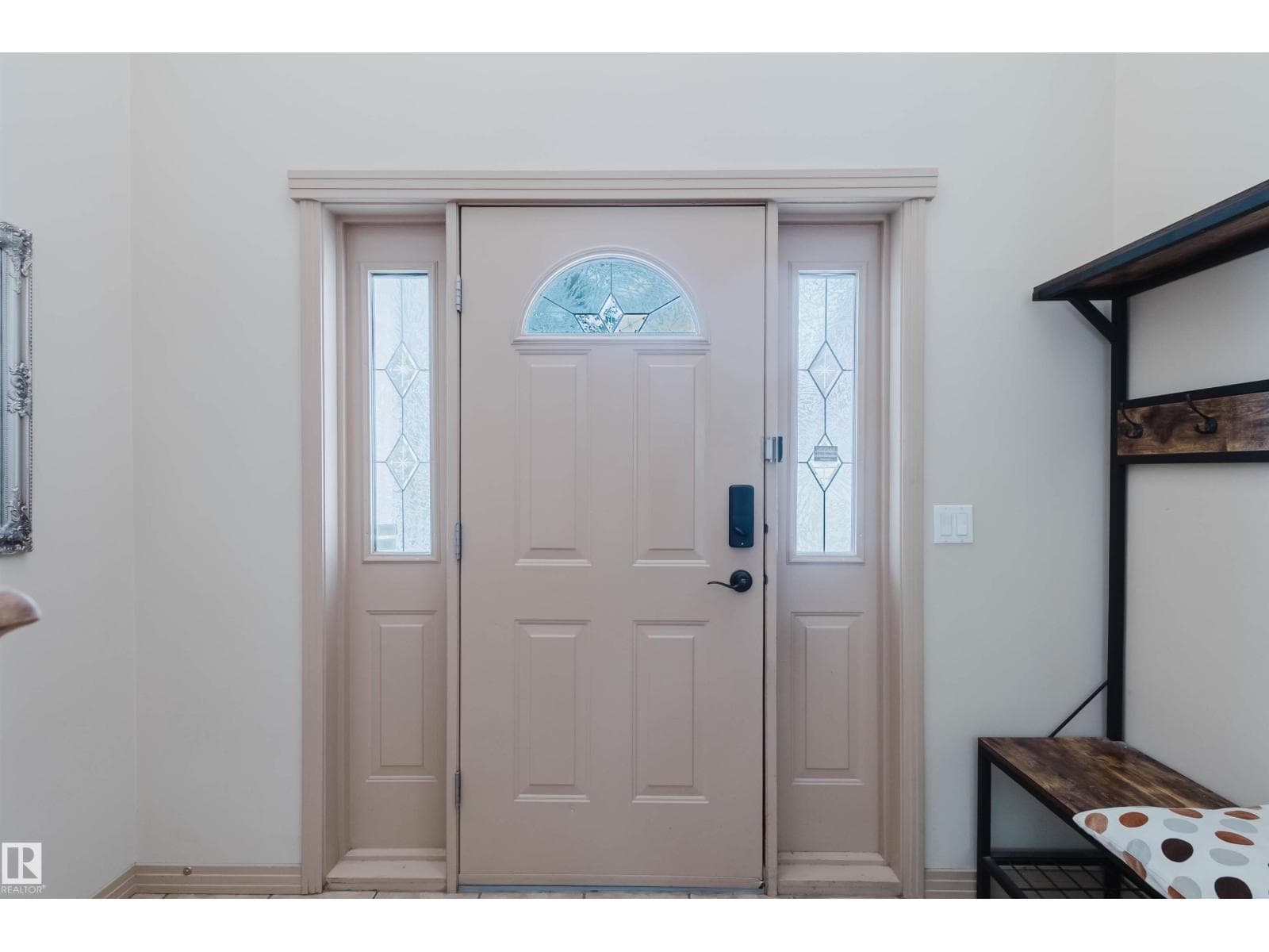 2236 GARNETT CT NW — photo 4
