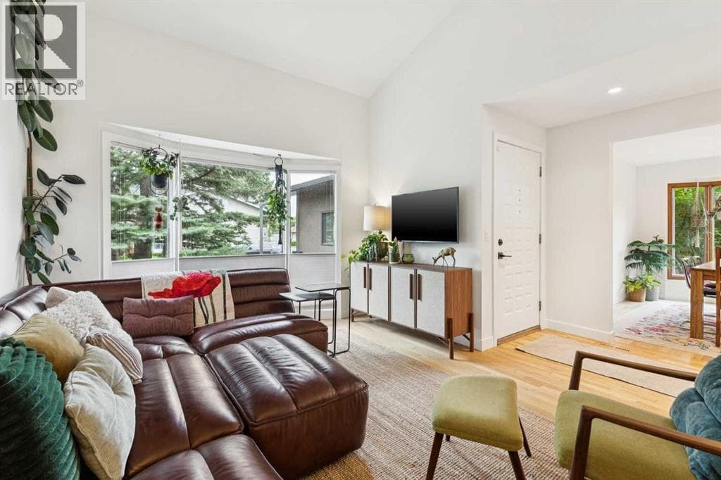 312 Shawcliffe Circle SW — photo 3