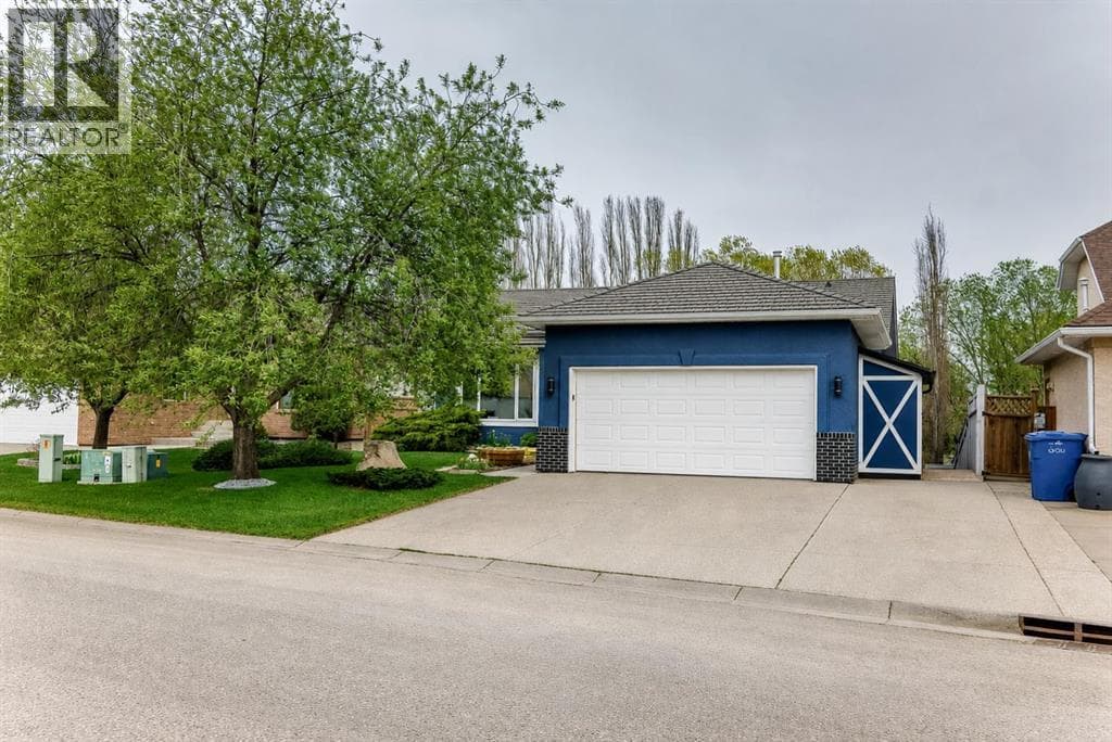 260 Westchester Way — photo 2
