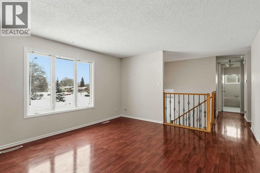 11 Fitzgerald Avenue — photo 4