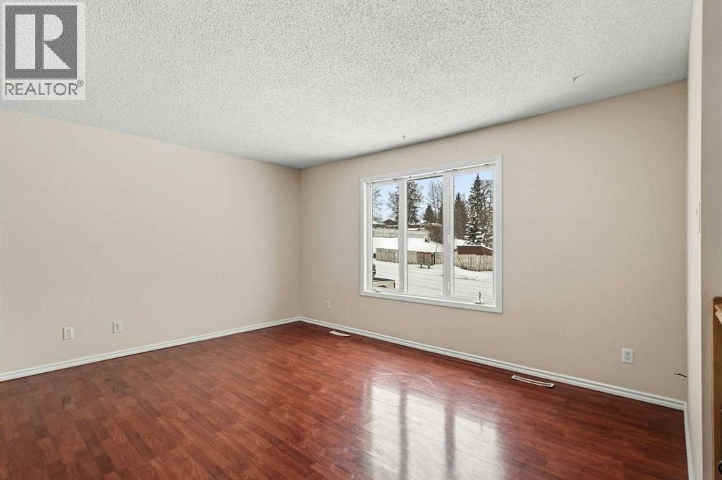 11 Fitzgerald Avenue — photo 5