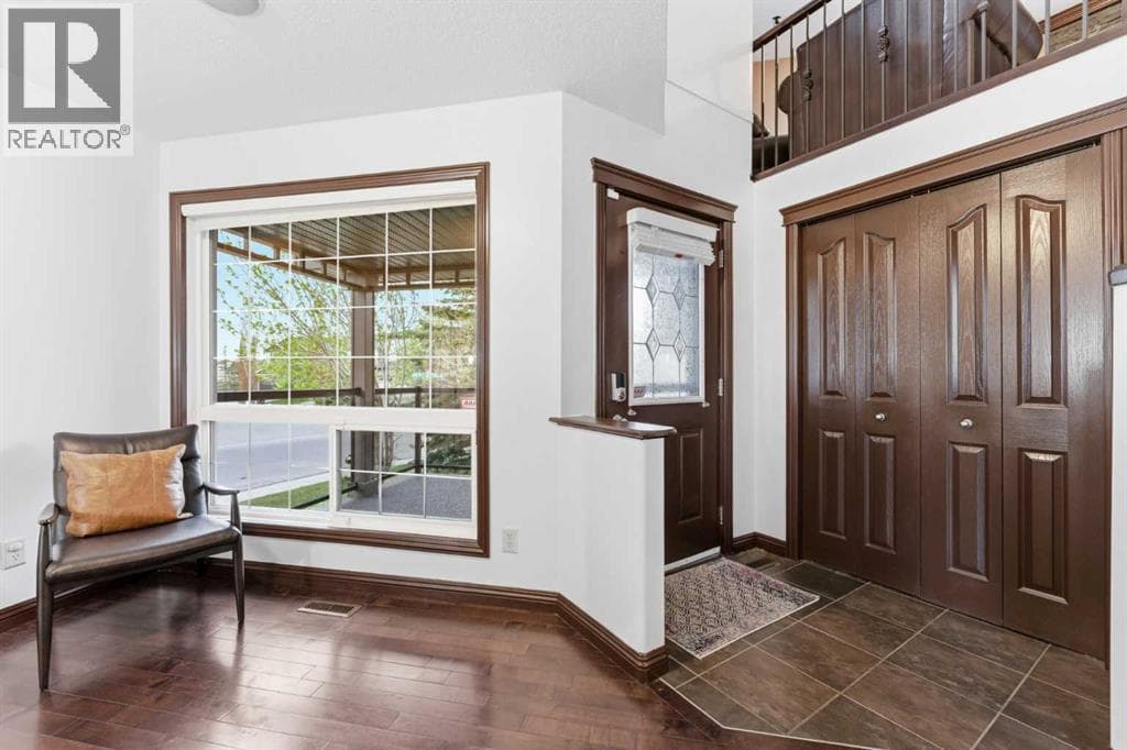 225 Panamount Road — photo 3