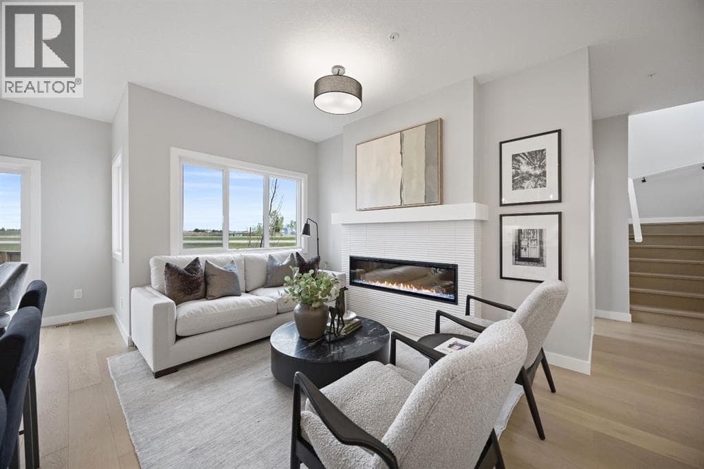 150 Prince Crescent — photo 3