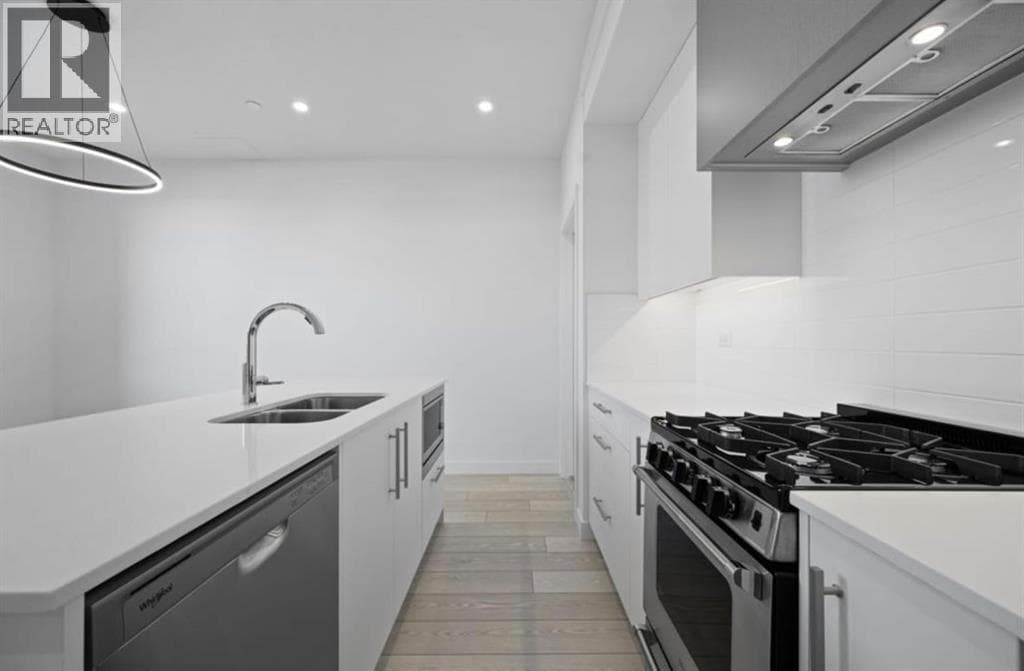 102, 8370 Broadcast Avenue SW — photo 3