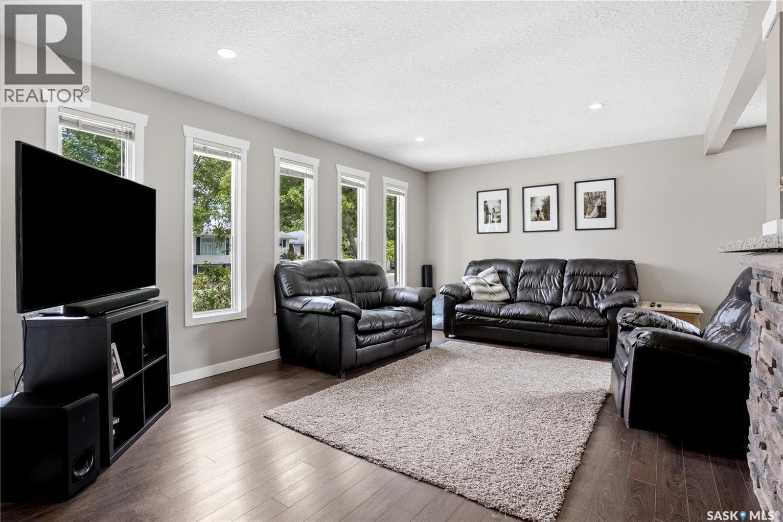 55 Kennedy CRESCENT — photo 4